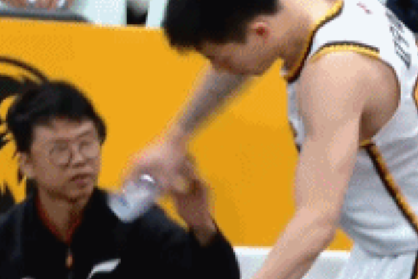 廣廈逆襲!遼寧男籃新賽季首戰失利遭遇慘敗