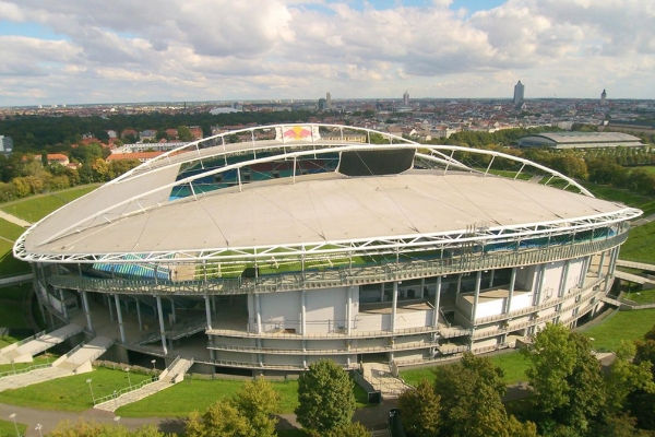 萊比錫紅牛的主場在哪里？