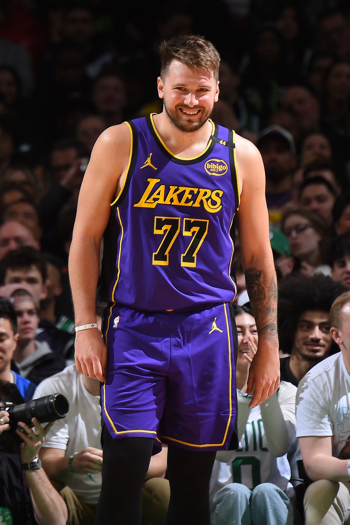 大錢！湖人可以在27年內與Doncic簽約3.23億 如果您等待1年 則可以簽署4.18億次5年